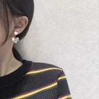 ¡®Loco¡¯CLOVER SWEET WHITE MOP EARRINGS