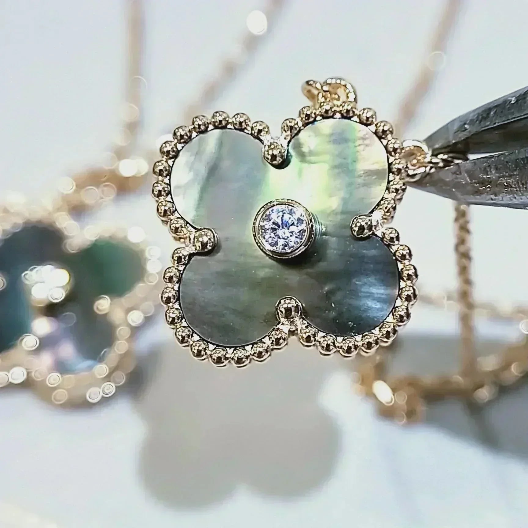 ¡®Loco¡¯CLOVER 15MM DIAMOND AND MOTHER-OF-GREY NECKLACE