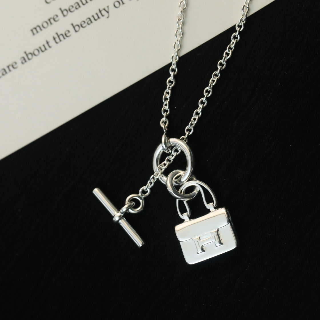 ¡®Loco¡¯POP H PEDANT SILVER NECKLACE