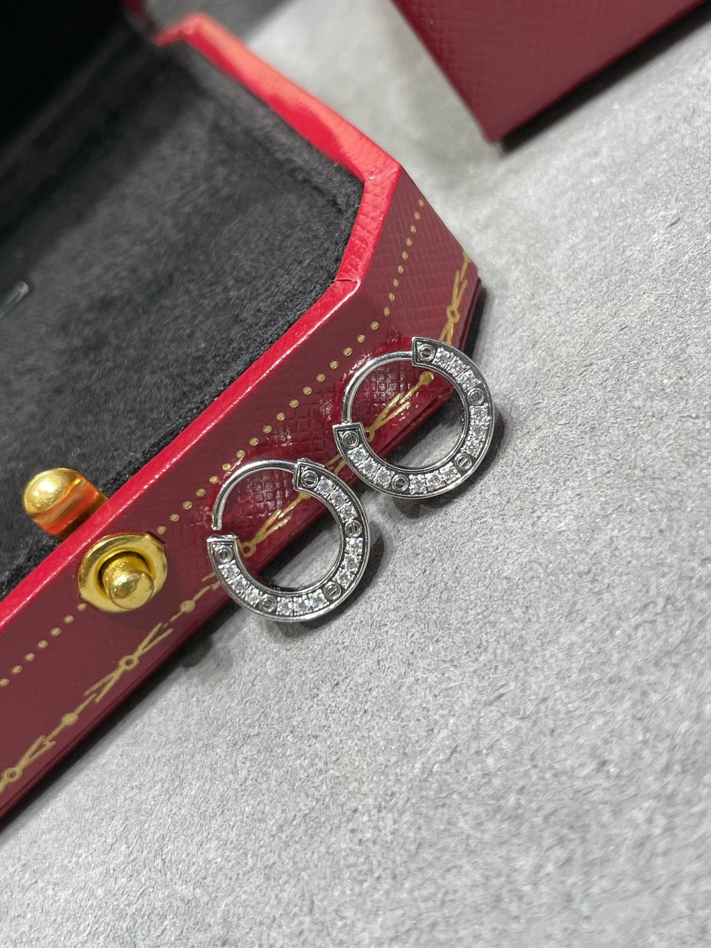 ¡®Loco¡¯LOVE DIAMOND EARRINGS