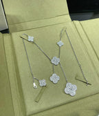 ¡®Loco¡¯CLOVER 6 MOTIF DIAMOND PAVED NECKLACE