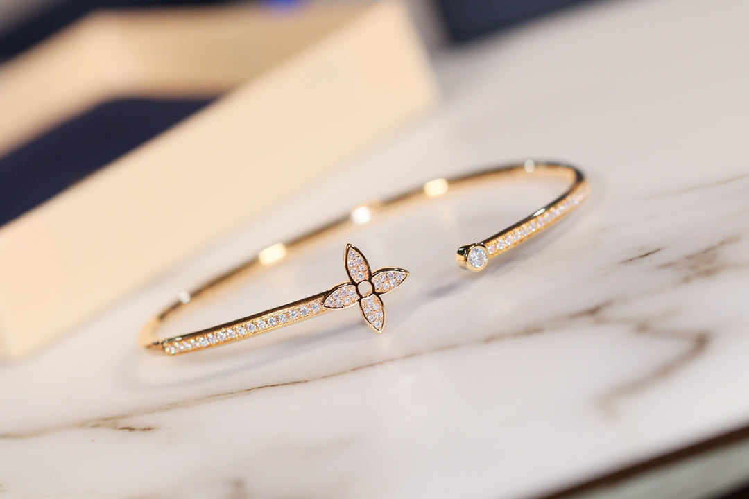 ¡®Loco¡¯IDYLLE GOLD OPEN BRACELET DIAMOND PAVED