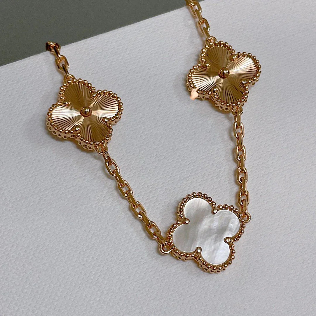 [Loco]New CLOVER WHITE PEARL MOP 5 MOTIF BRACELET COLLECTION