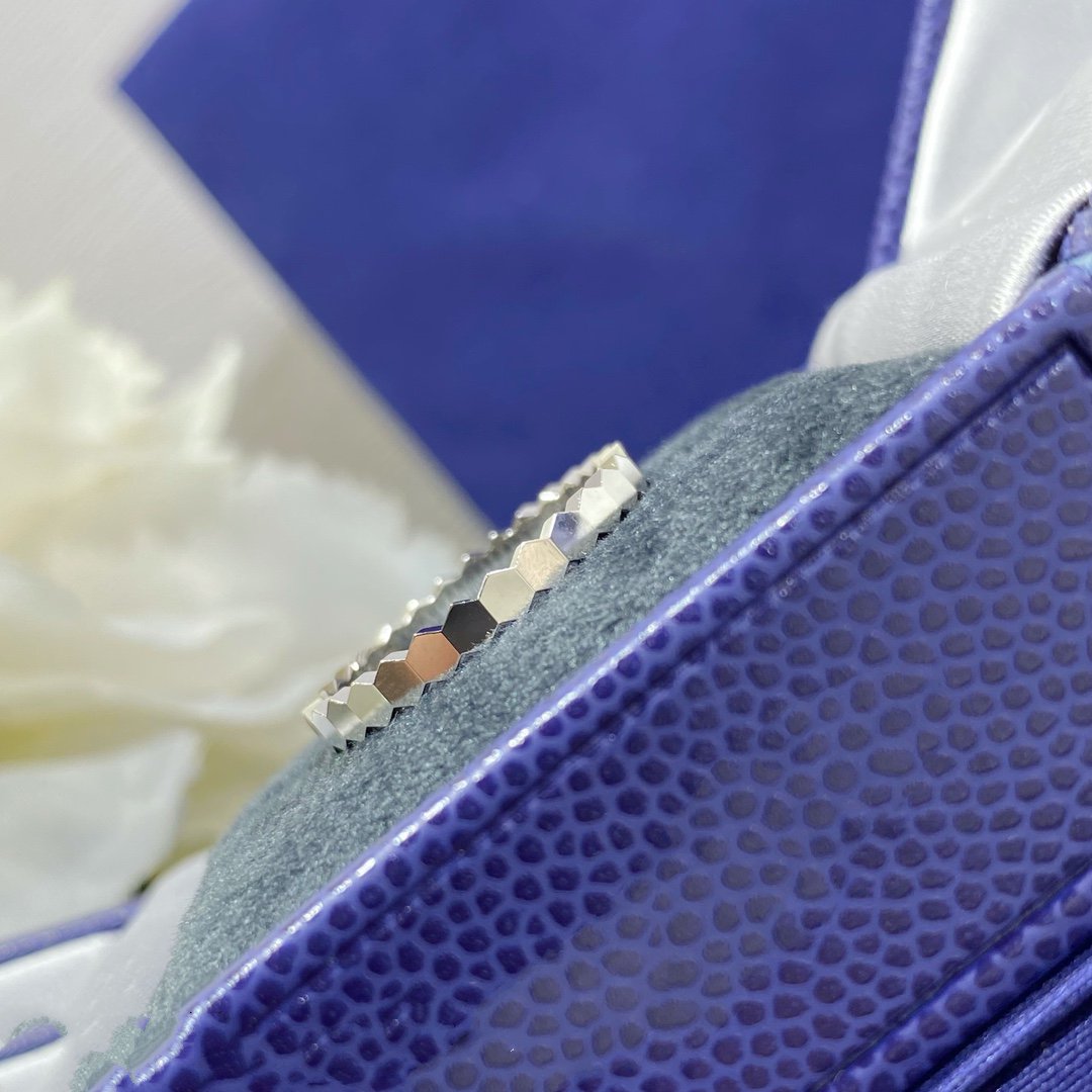 ¡®Loco¡¯BEE LOVE SMALL RING