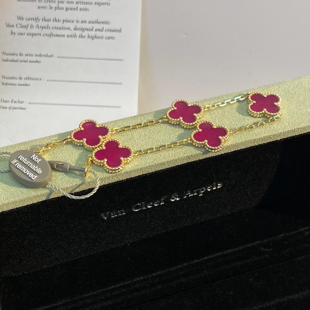 [Loco]NEW CLOVER 5 MOTIFS PINK ENAMEL BRACELET