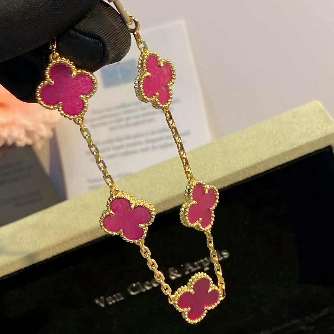 [Loco]NEW CLOVER 5 MOTIFS PINK ENAMEL BRACELET