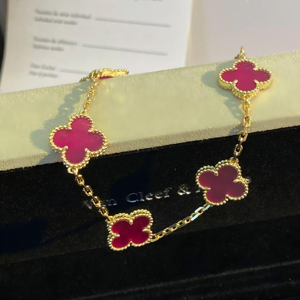 [Loco]NEW CLOVER 5 MOTIFS PINK ENAMEL BRACELET