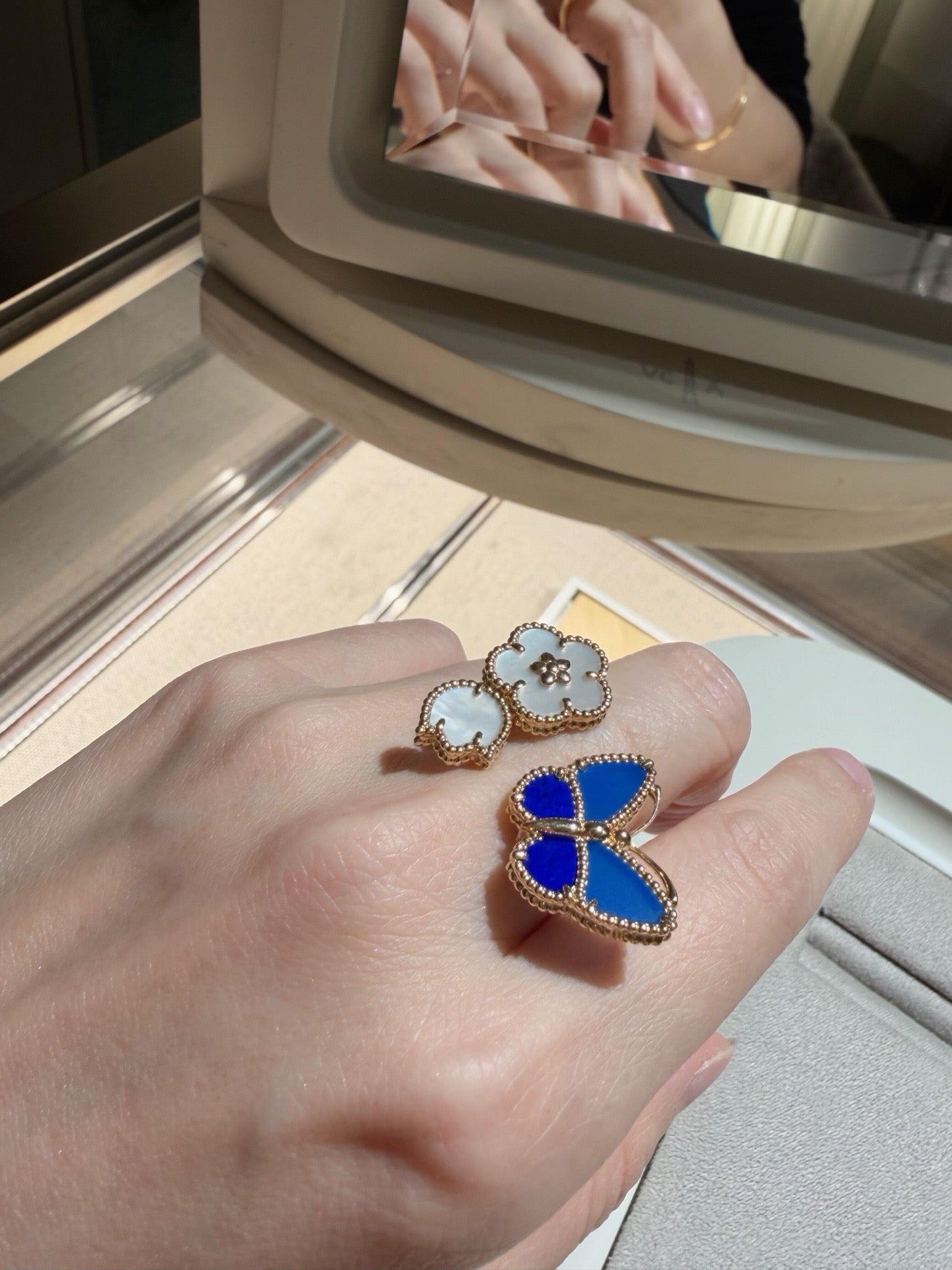 [Loco JURI]LUCKY SPRING BUTTERFLY OPEN-FACE RINGS