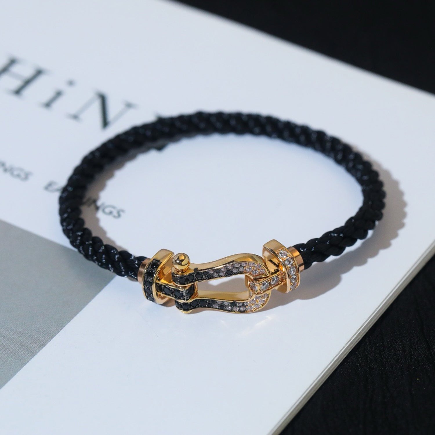 ¡®Loco¡¯FORCE LARGE HORSESHOE BLACK WHITE DIAMOND BRACELET ROSE GOLD