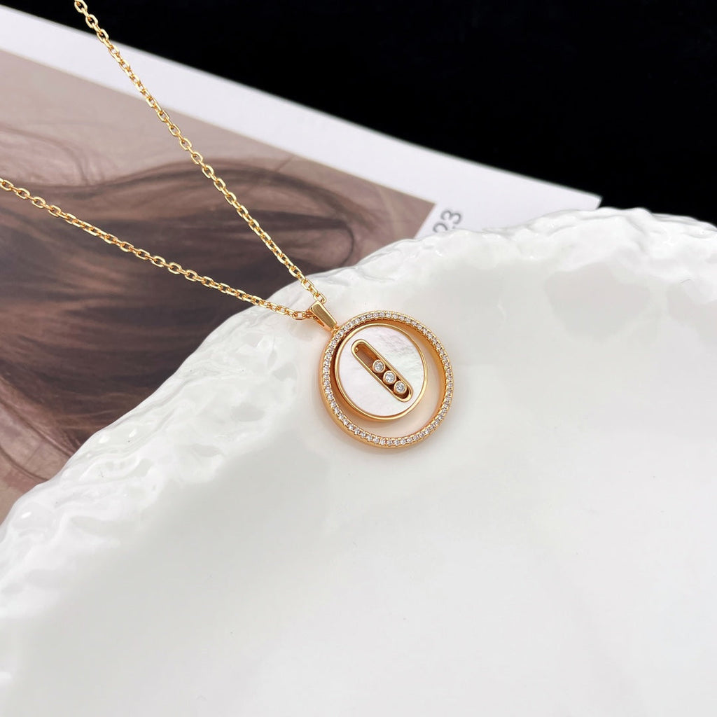 [Loco]LUCKY MOVE MM NACRE BLANCHE DIAMOND NECKLACE