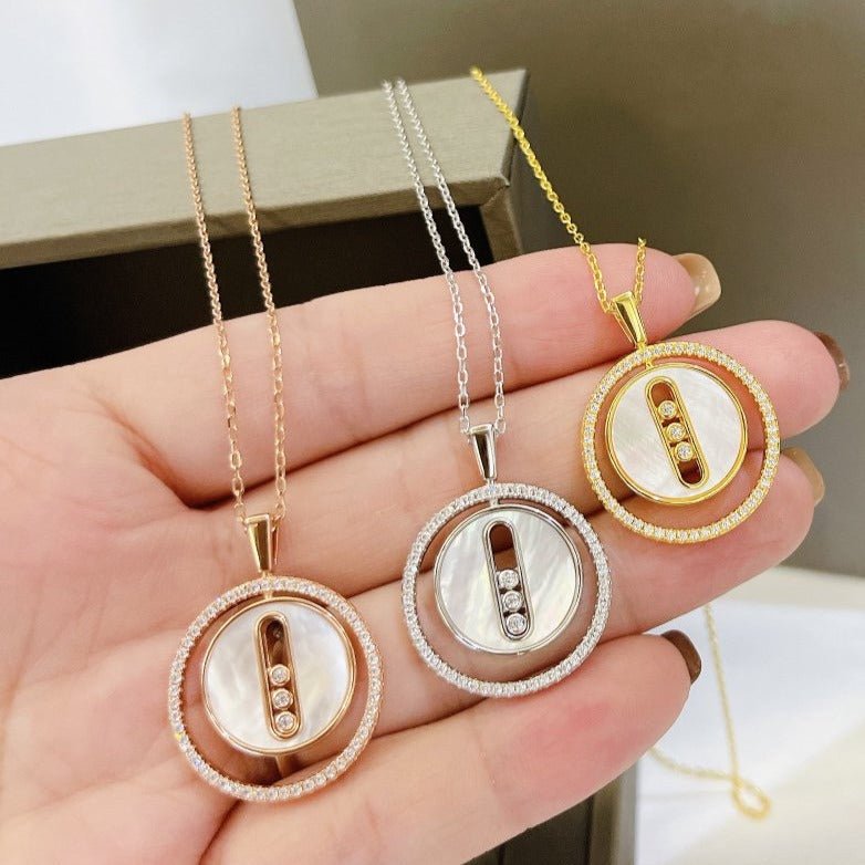 [Loco]LUCKY MOVE MM NACRE BLANCHE DIAMOND NECKLACE
