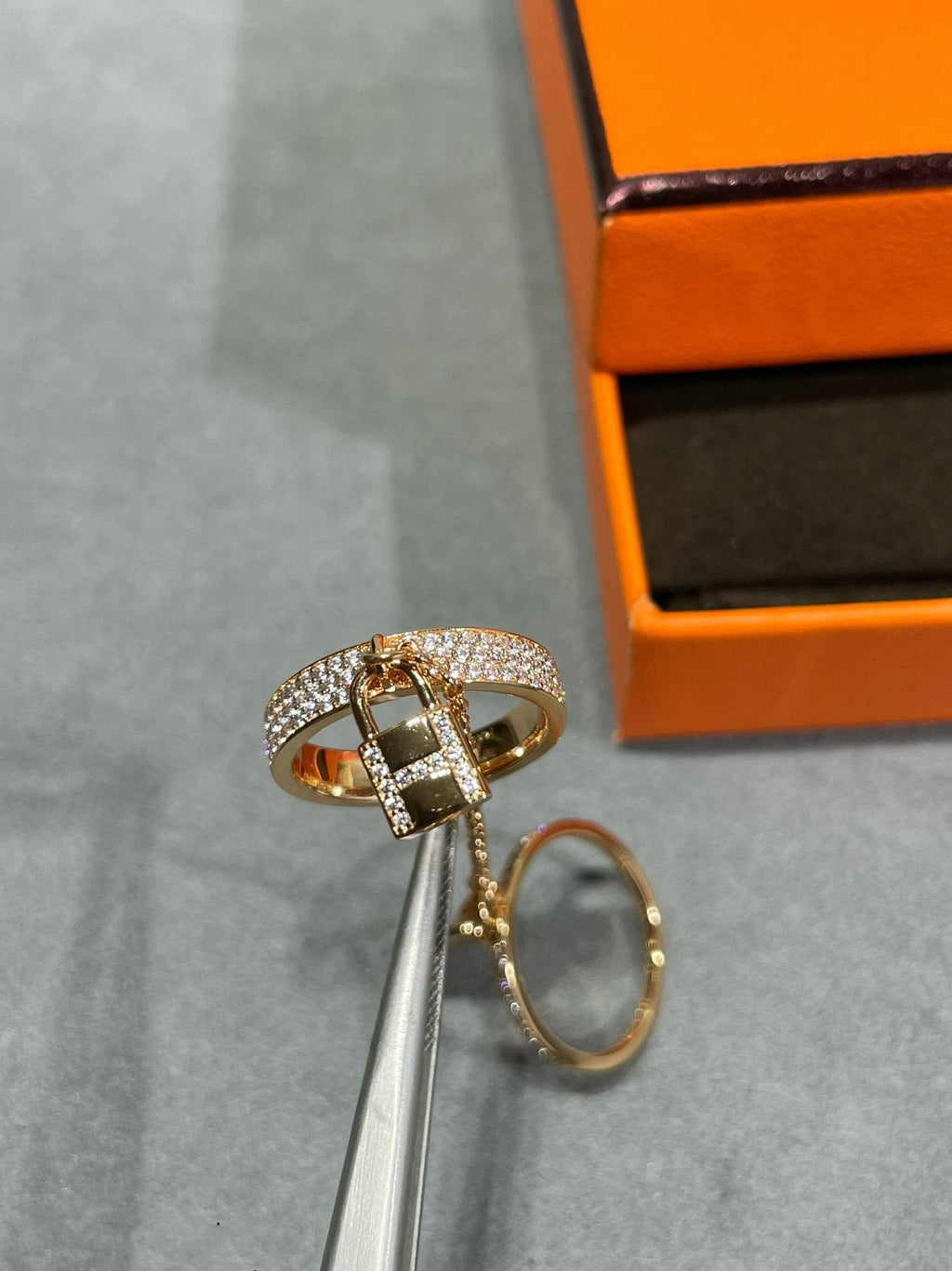 ¡®Loco¡¯HM KELLY CLOCHETTE DOUBLE RING IN  WITH DIAMONDS