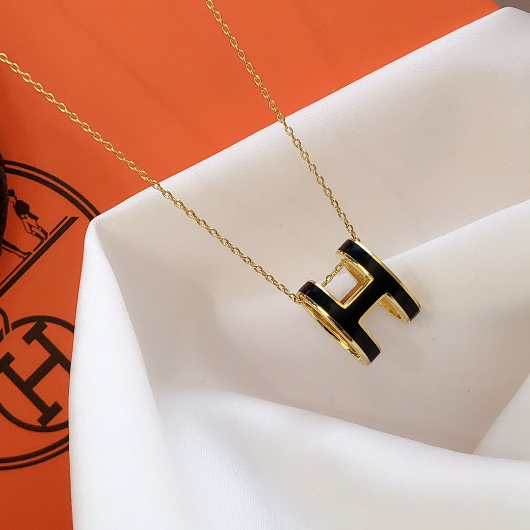 ¡®Loco¡¯HM CLIC BLACK ENAMEL GOLD NECKLACE