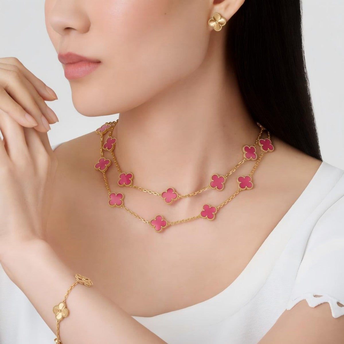 [Loco] NEW CLOVER 20 MOTIFS PINK ENAMEL NECKLACE