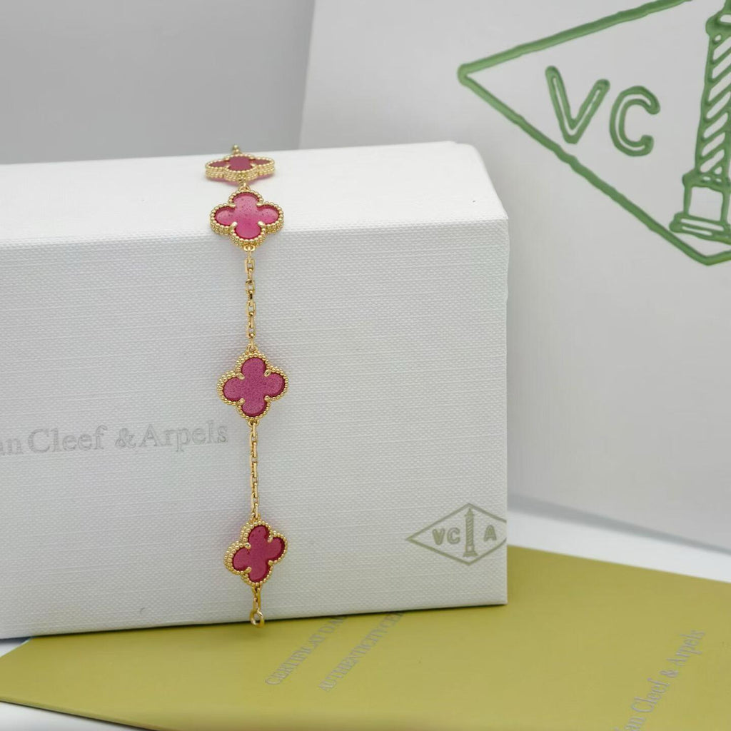[Loco]NEW CLOVER 5 MOTIFS PINK ENAMEL BRACELET