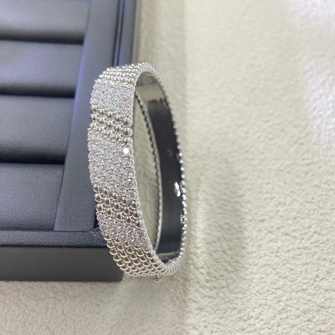 [Loco JURI]  FIVE-ROW DIAMOND BRACELET