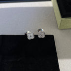 ¡®Loco¡¯CLOVER MINI DIAMOND STUD EARRINGS